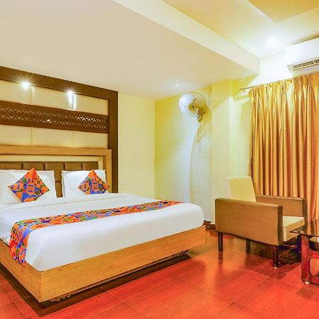Fabhotel Keerthi'S Anupama - Nr Indira Gandhi Stadium Vijayawāda Dış mekan fotoğraf