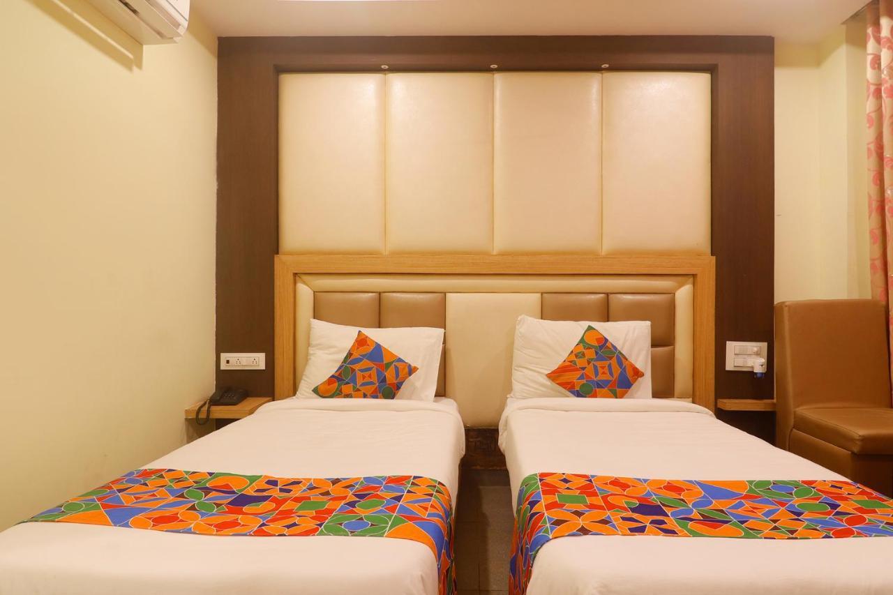 Fabhotel Keerthi'S Anupama - Nr Indira Gandhi Stadium Vijayawāda Dış mekan fotoğraf