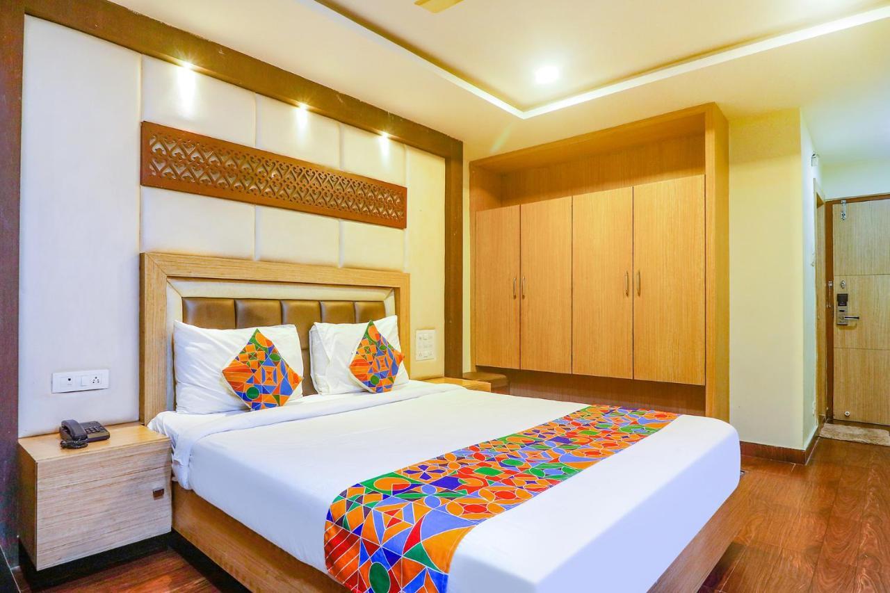 Fabhotel Keerthi'S Anupama - Nr Indira Gandhi Stadium Vijayawāda Dış mekan fotoğraf