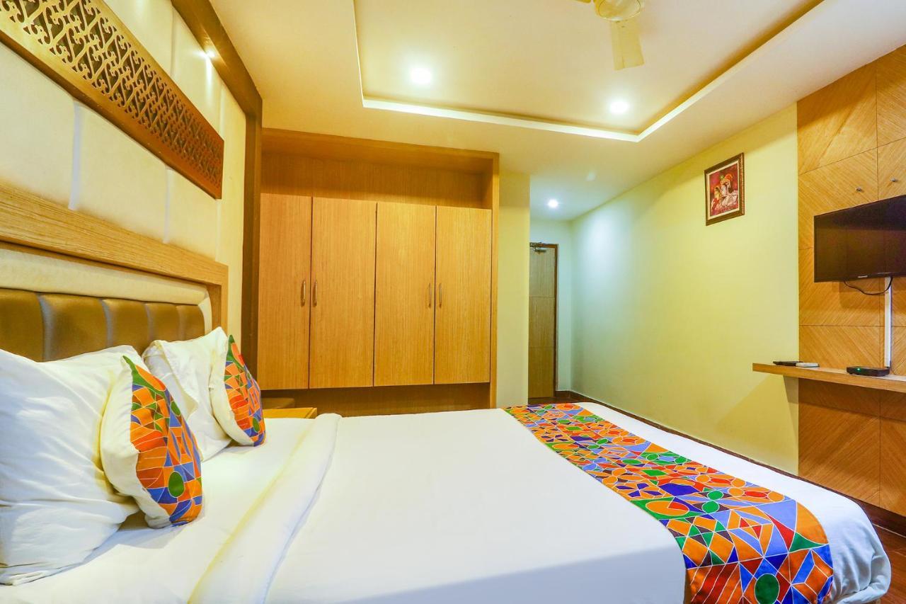 Fabhotel Keerthi'S Anupama - Nr Indira Gandhi Stadium Vijayawāda Dış mekan fotoğraf