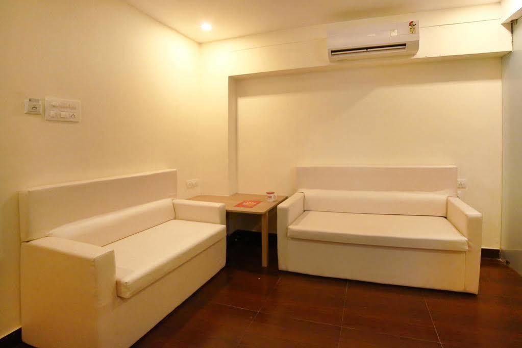 Fabhotel Keerthi'S Anupama - Nr Indira Gandhi Stadium Vijayawāda Dış mekan fotoğraf