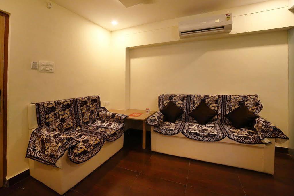 Fabhotel Keerthi'S Anupama - Nr Indira Gandhi Stadium Vijayawāda Dış mekan fotoğraf